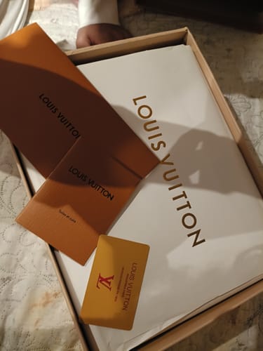 Recensione con foto di un cliente su Sneakers LV Skate Nera/Bianca