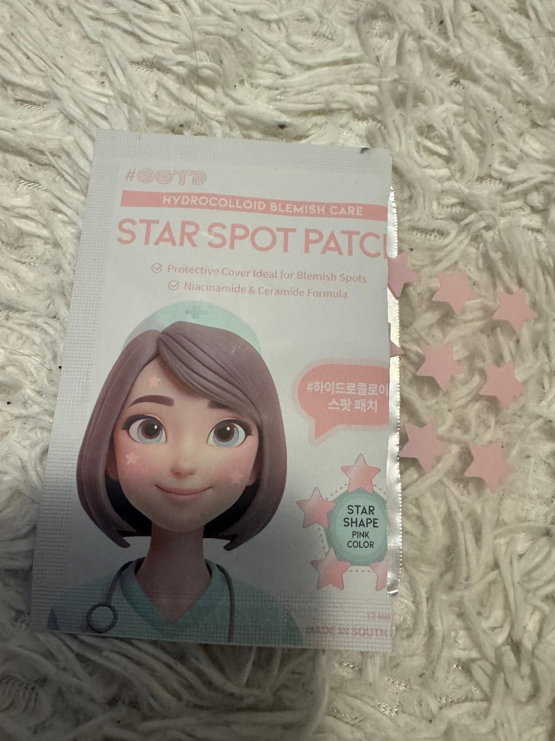 Customer photo review of Хидроколоидни стикери против акне с Ниацинамид OOTD Star Spot Patch