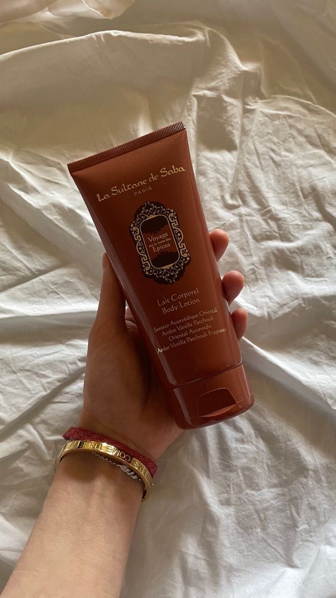 Customer photo review of Shower Cream -  Ayurvedic Treatment - Amber Vanilla Patchouli Journey To The Spices Route