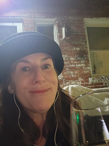 Customer photo review of London Pillbox Hat - Black