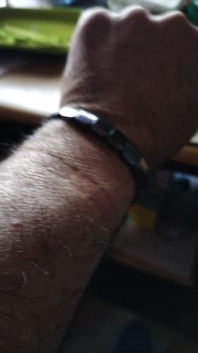 Customer photo review of Pulsera Hora Hematita