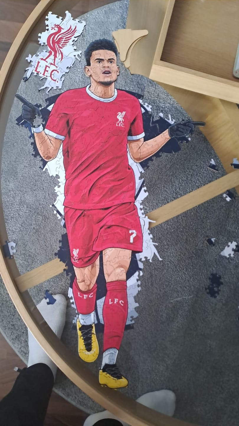 Customer photo review of Luis Díaz - Holzpuzzle