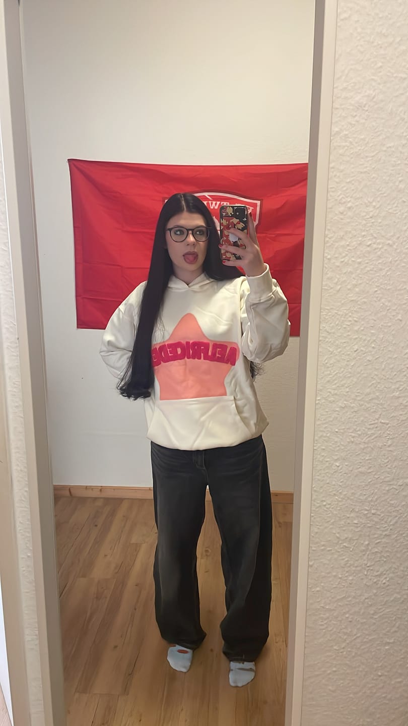 Customer photo review of Aelfric Eden Vintage Embroidery Eden Star V303 Hoodie