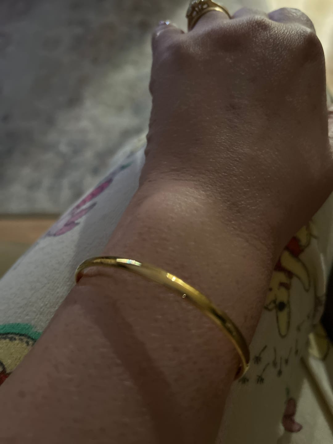 Customer photo review of Minimal Bangle Bracelet