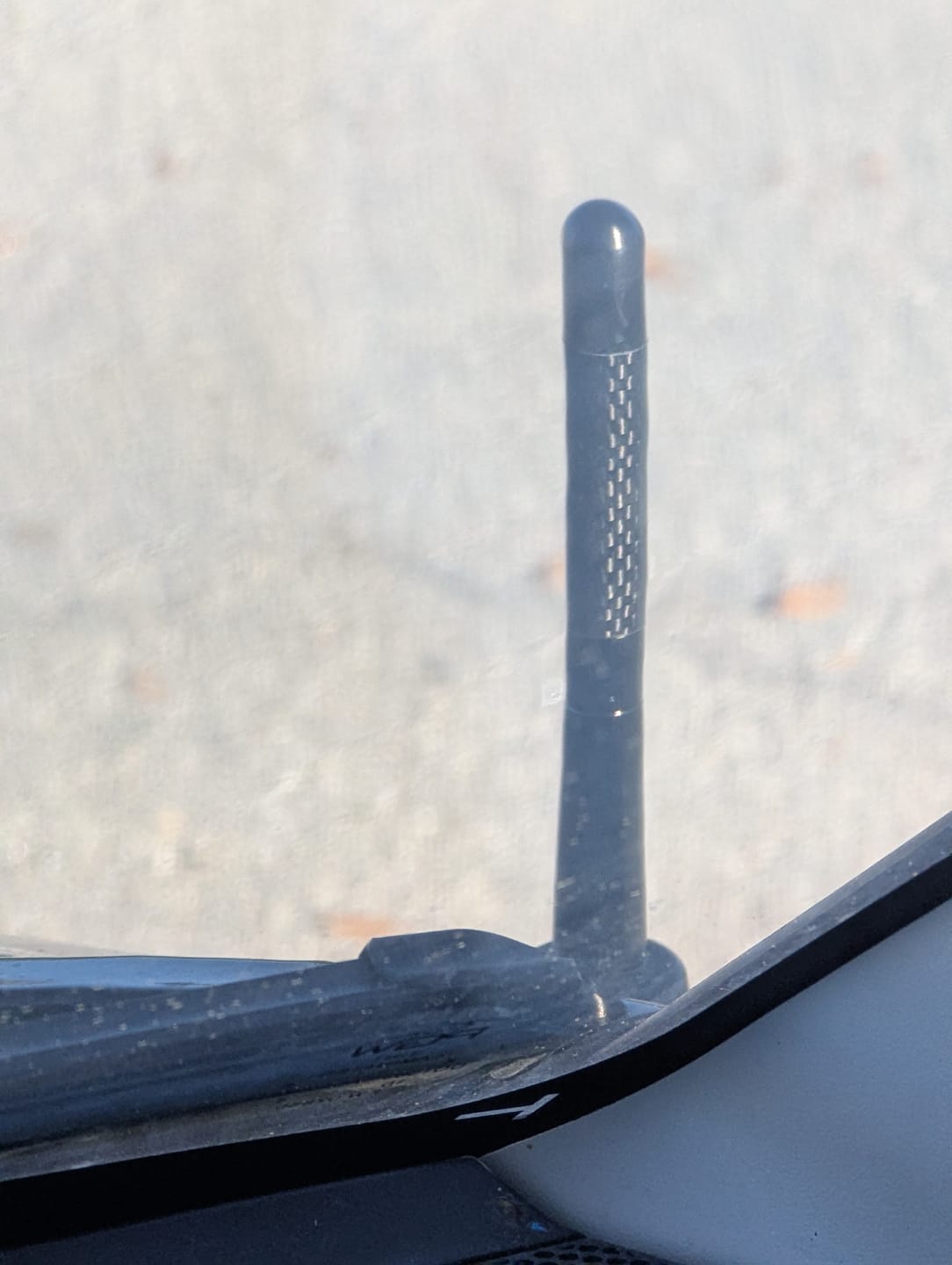 Customer photo review of 80Eighty® Carbon Antenna
