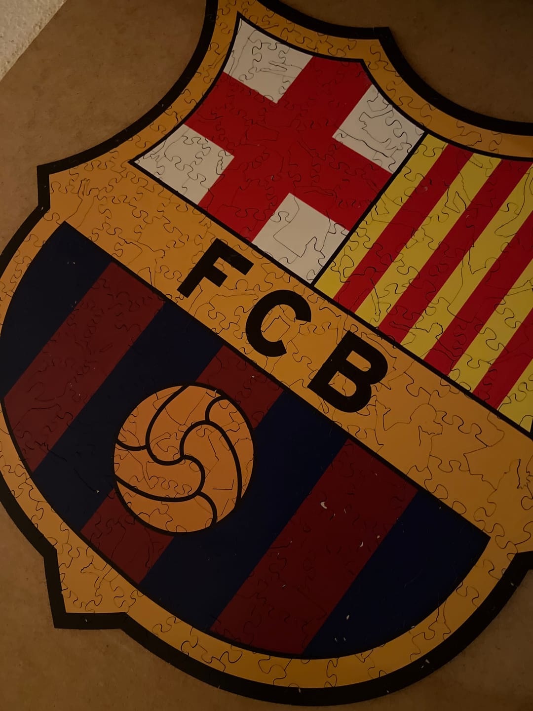 Customer photo review of FC Barcelona® Logo - Holzpuzzle