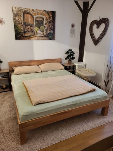Customer photo review of Massivholzbett Julia Buche