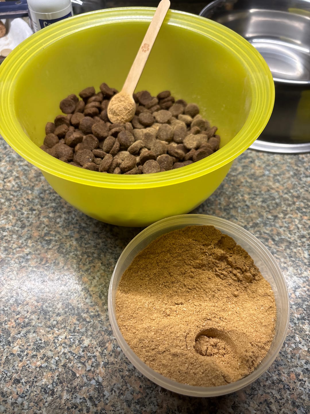 Customer photo review of Verdauungsmix für Hunde als Probiotikum für Magen- & Darmflora
