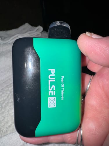 Customer photo review of Geek Bar Pulse X 25000 Disposable Vape (5%, 25000 Puffs)