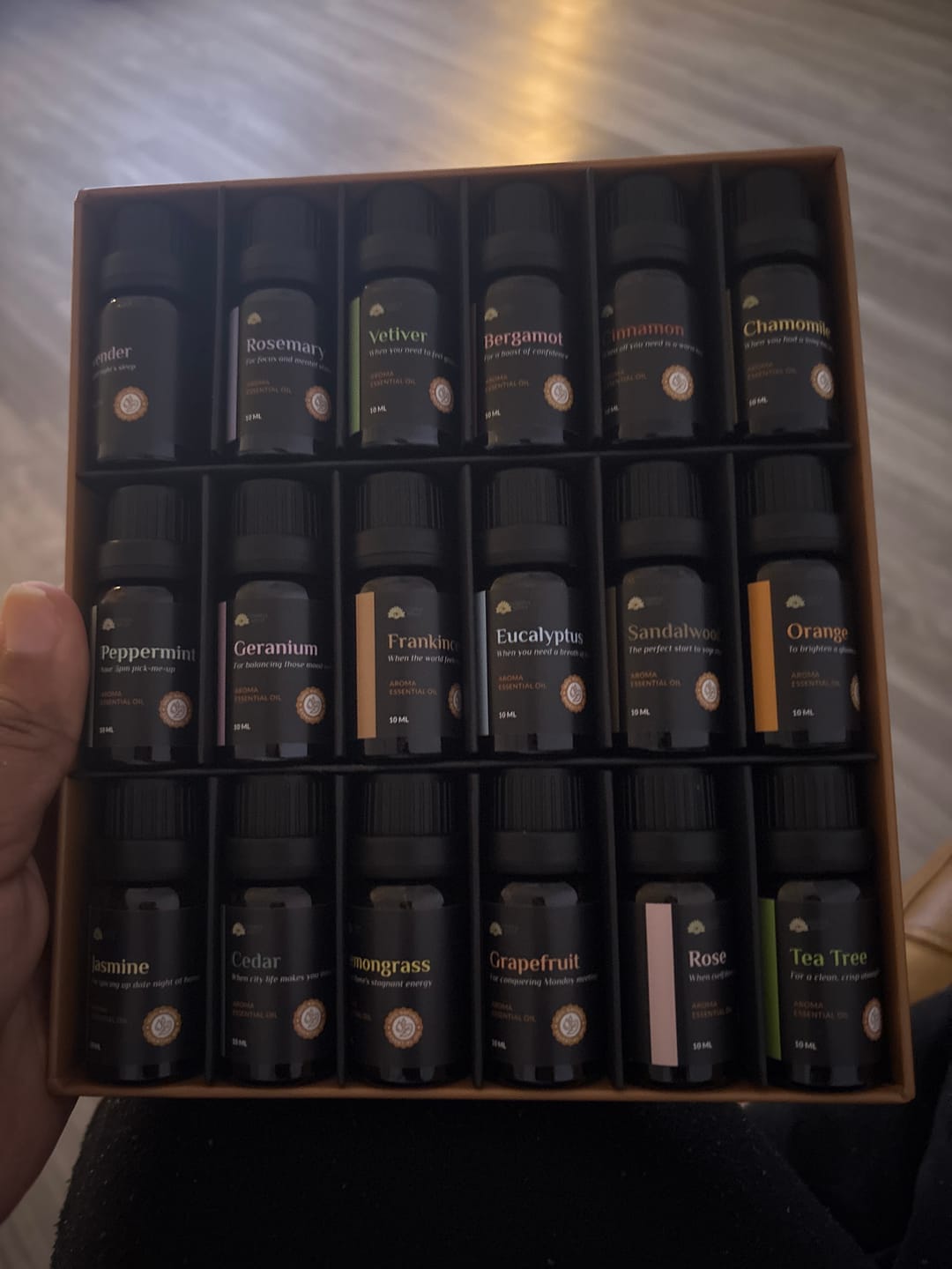 Customer photo review of Blissful & Organic 18 Essential Oils Set