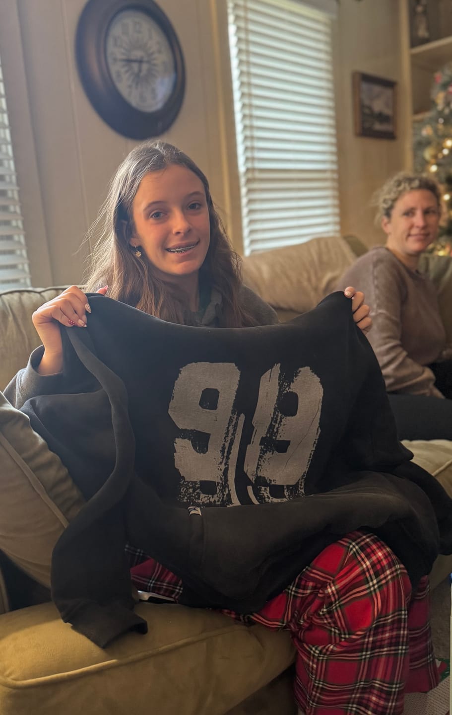 Customer photo review of Aelfric Eden 99 Oversized Hoodie