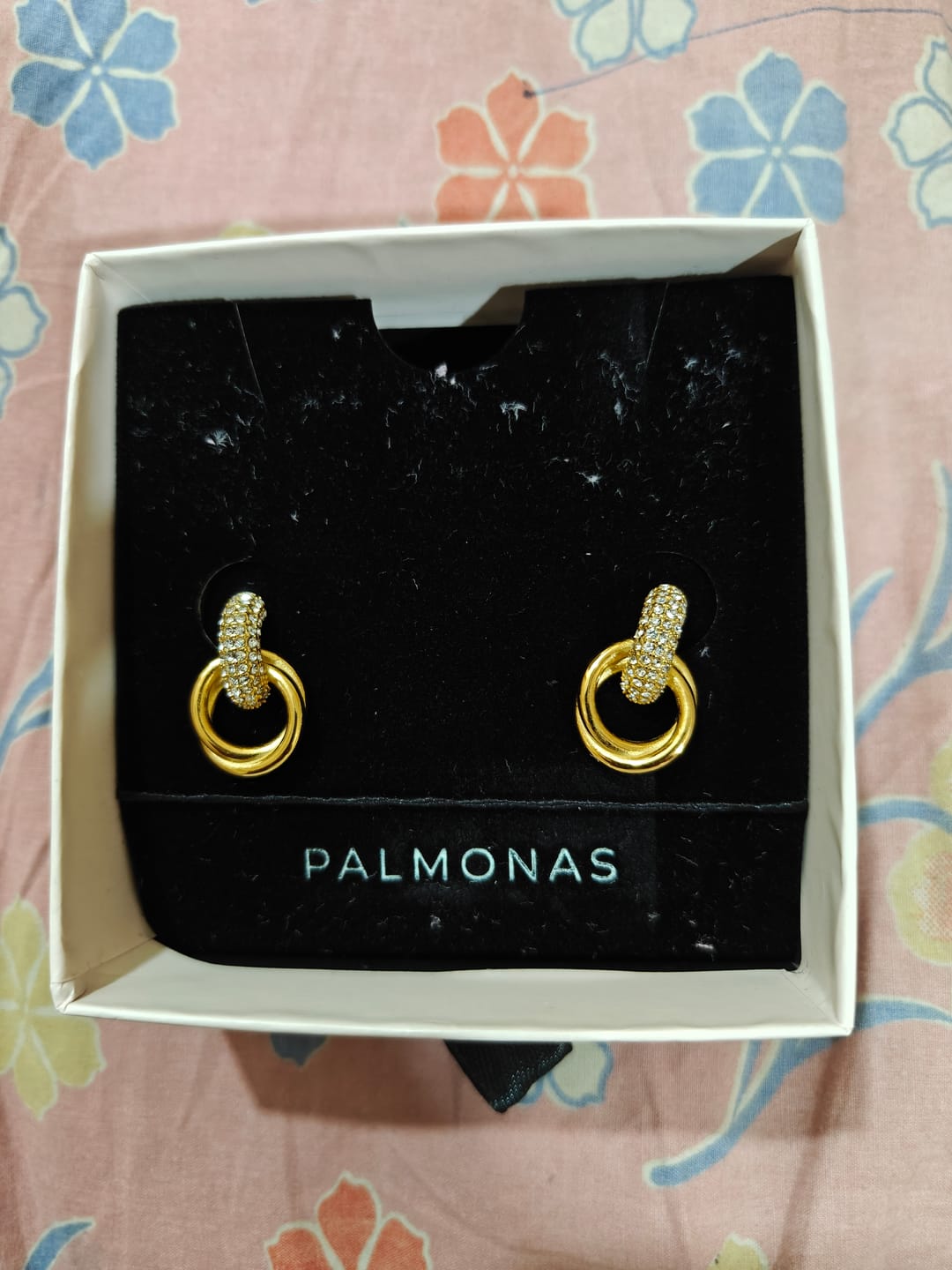 Customer photo review of Urban Edge Gold Stud Earrings