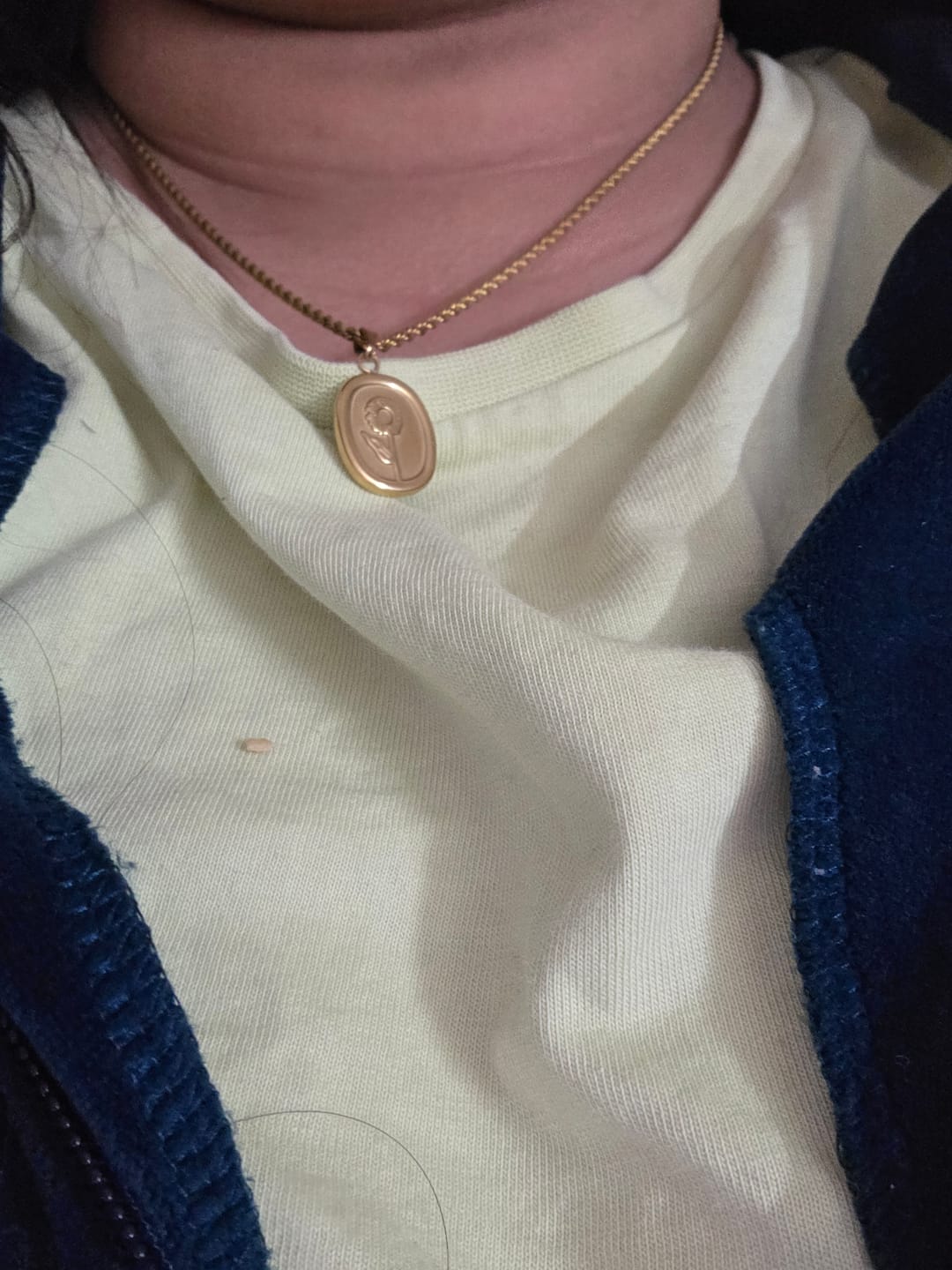 Customer photo review of Vintage Coin Medallion Necklace