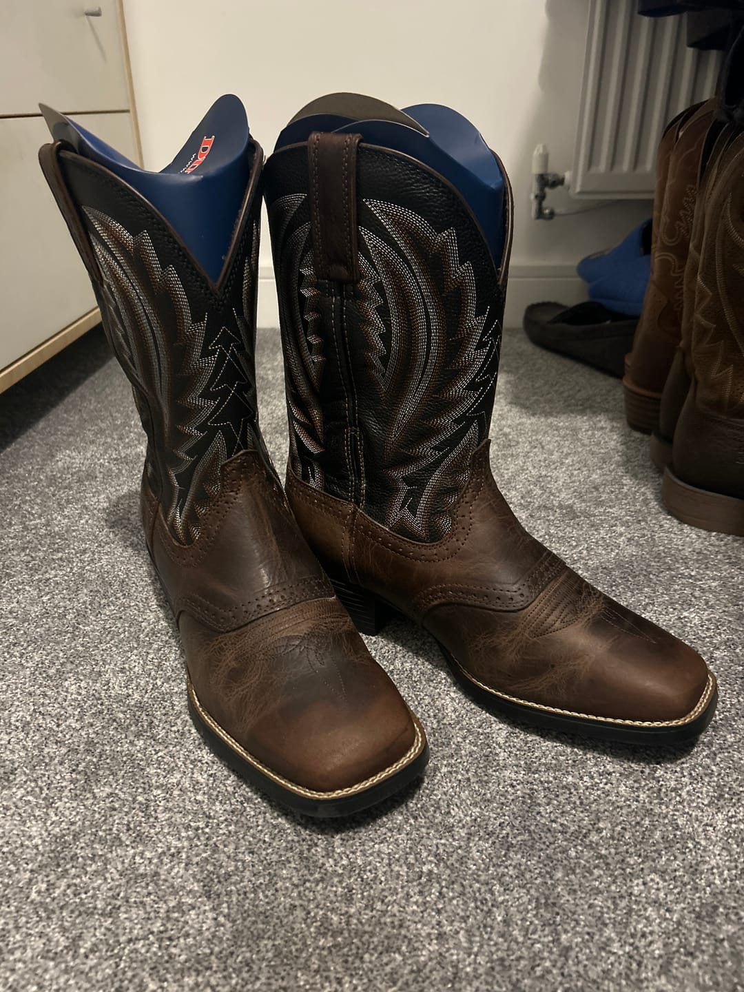 Customer photo review of Men's Westward Western Boots