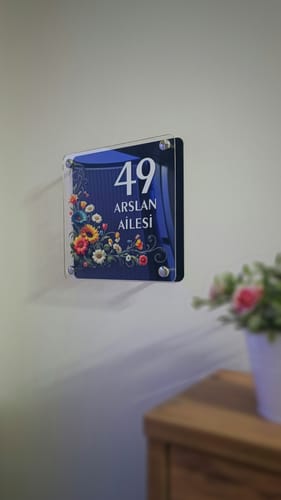 Kişiye Özel Çiçek Motifli Kapı Numarası ve Aile İsmi Tabelası için fotoğraflı müşteri yorumu