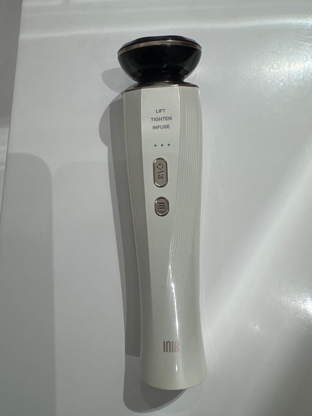 Customer photo review of INIA FLARE Microcurrent Facial Device
