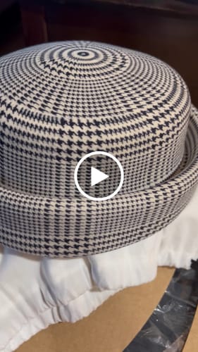Customer video review of London Pillbox Hat - Leopard