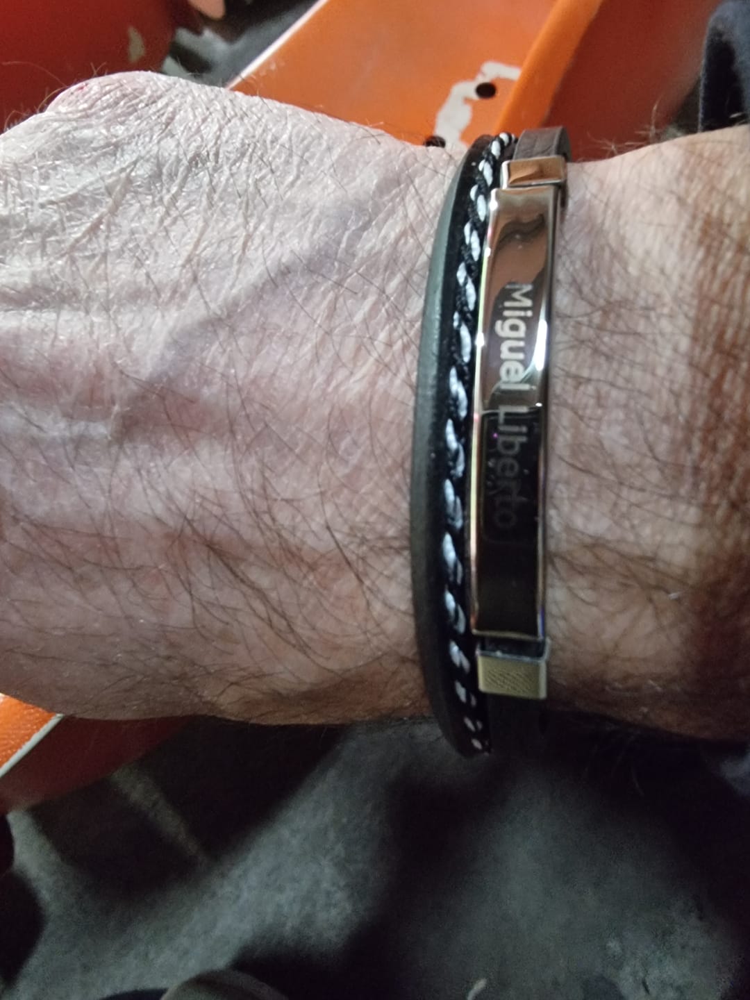 Customer photo review of Pulsera Hombre Lord - Personalizado