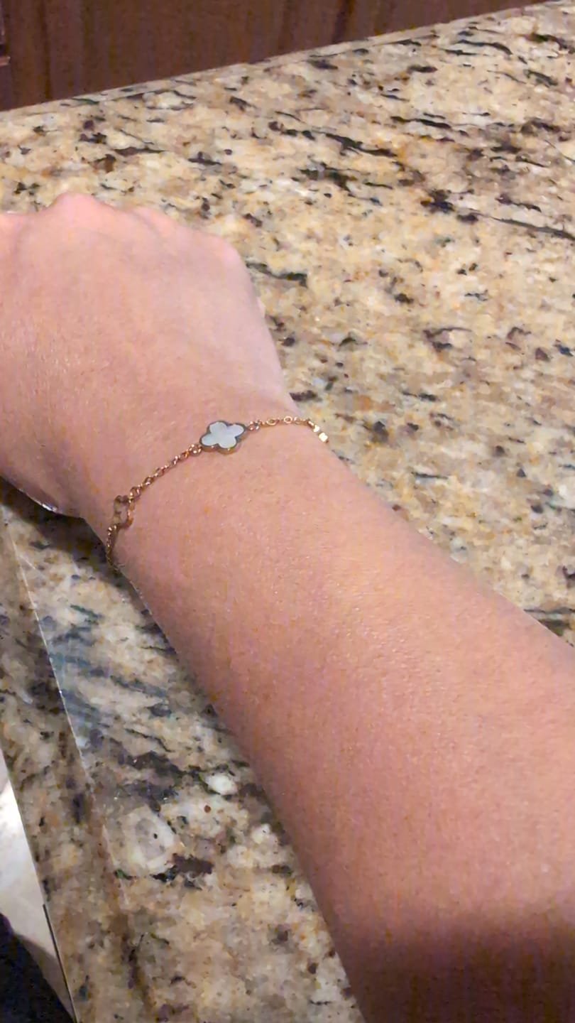 Customer photo review of Lucia Clover Bracelet