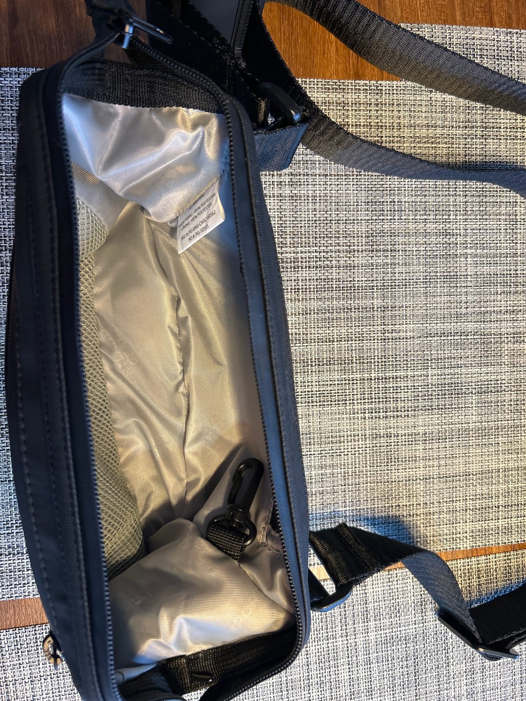 Customer photo review of Cascade Crossbody Bag