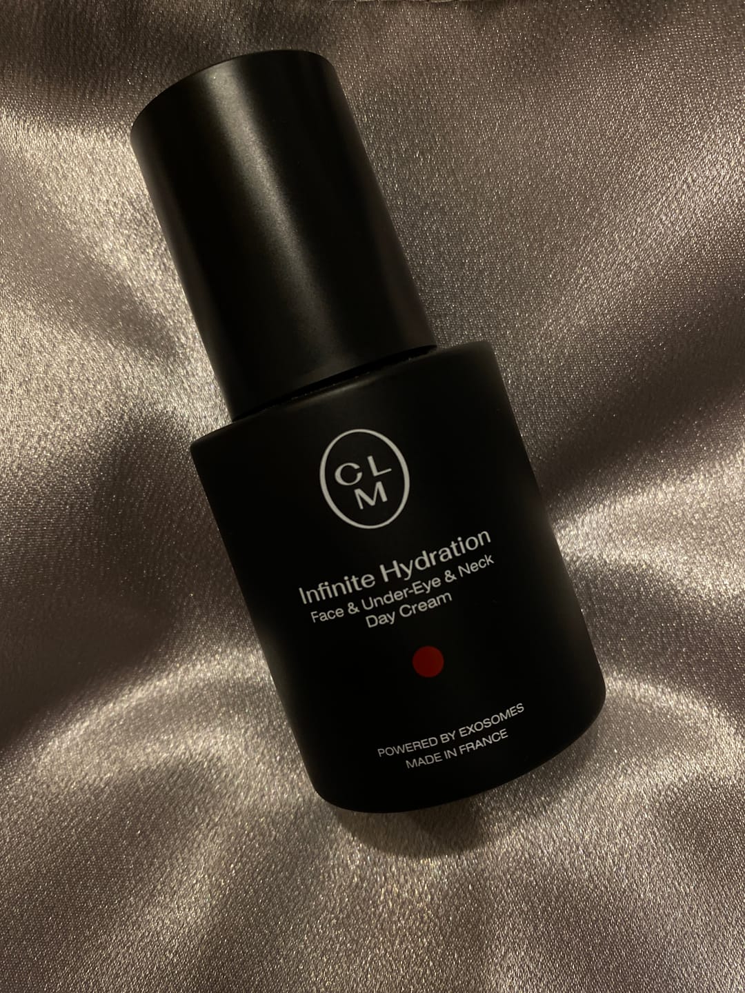 Customer photo review of Drėkinantis dieninis veido, paakių ir kaklo kremas 50ml