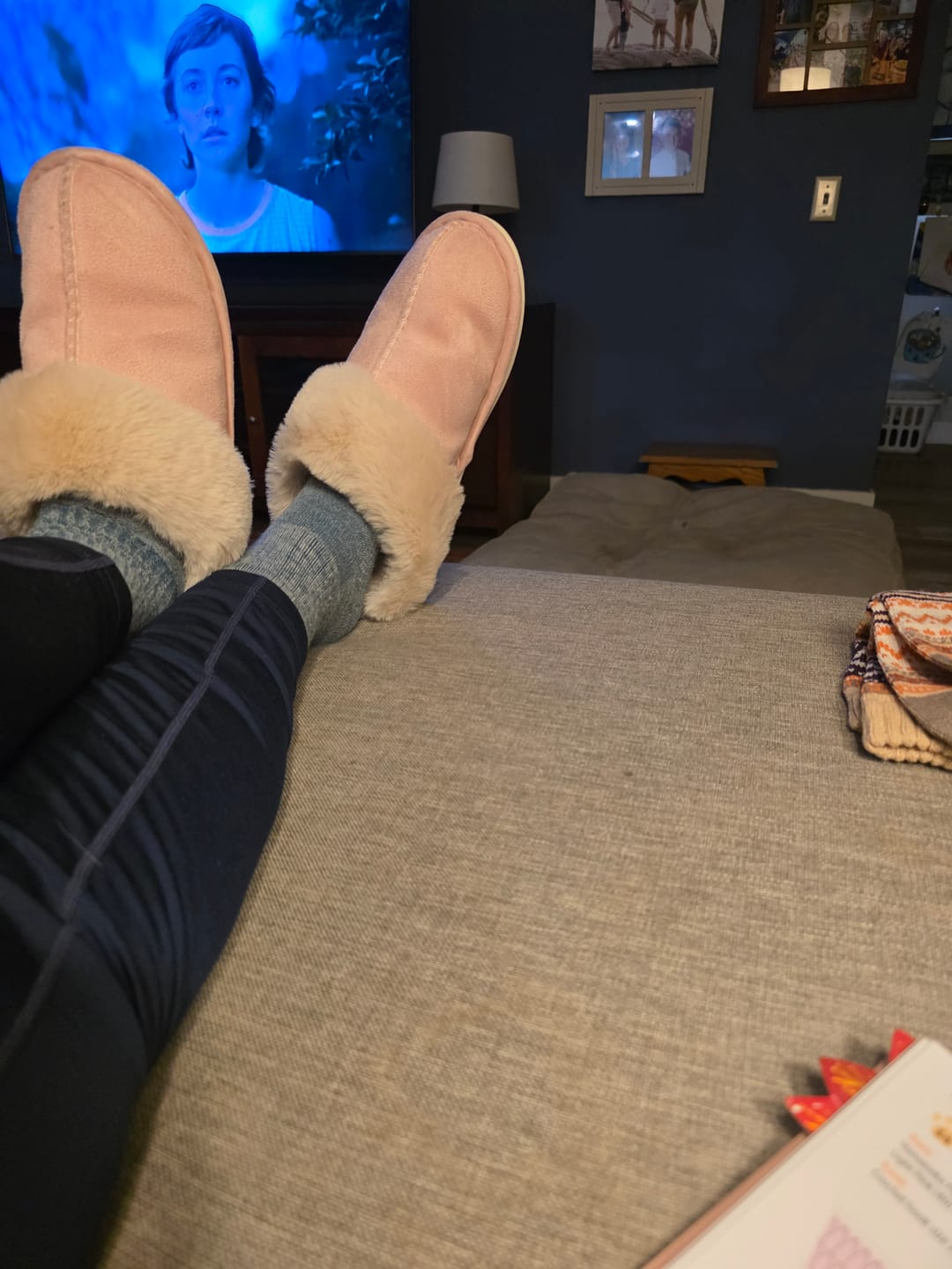 Customer photo review of Nordic Comfy Slippers