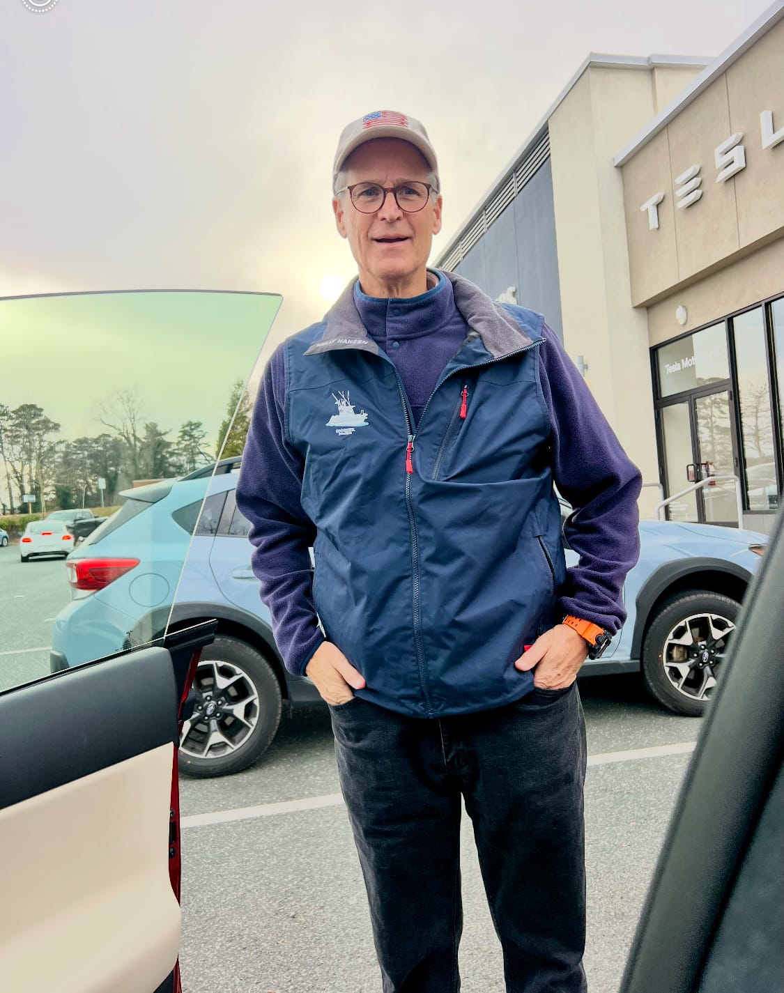 Customer photo review of Helly Hansen Men’s Crew Vest