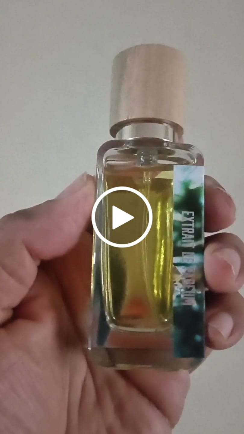 Customer video review of Floral Coconuts Of Maldives 20