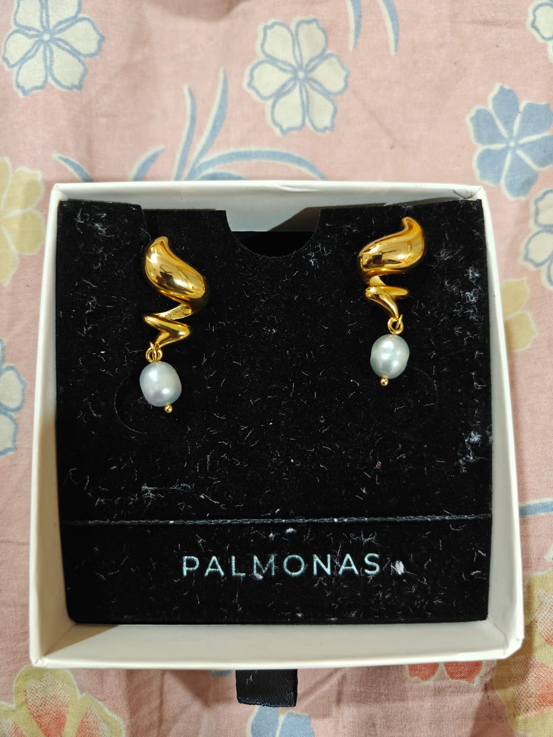 Customer photo review of Bolt Pearl Twist Drop Earrings