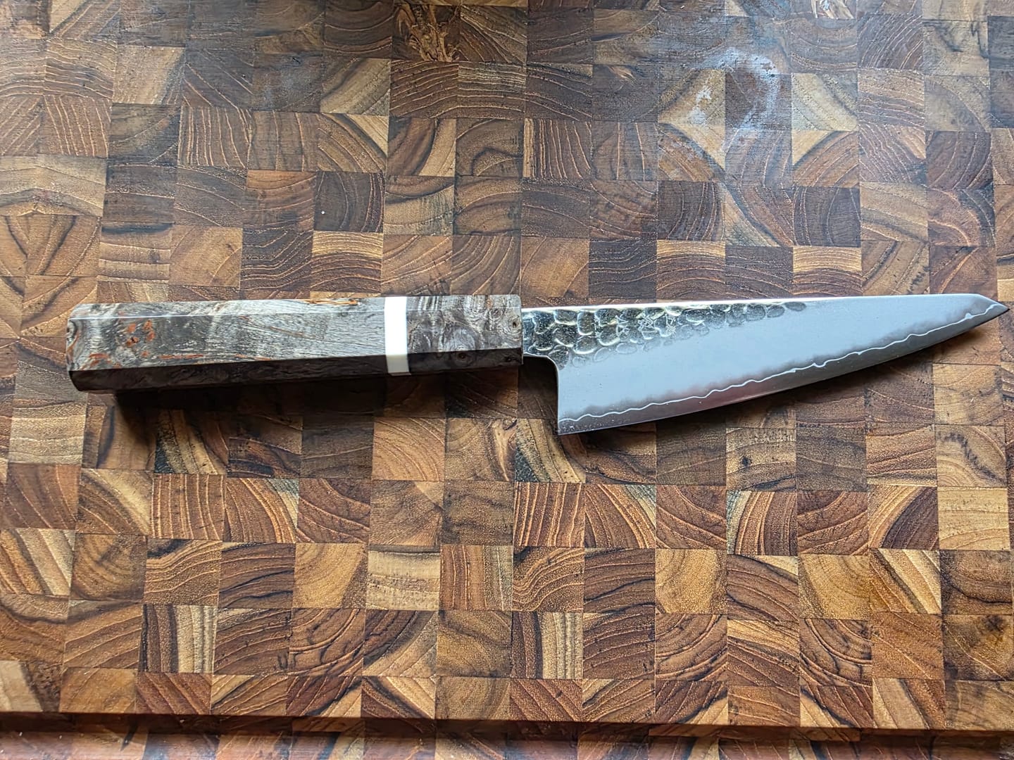 Customer photo review of Hatsukokoro Tsuchime Ginsan Honesuki 150mm (Birchwood)