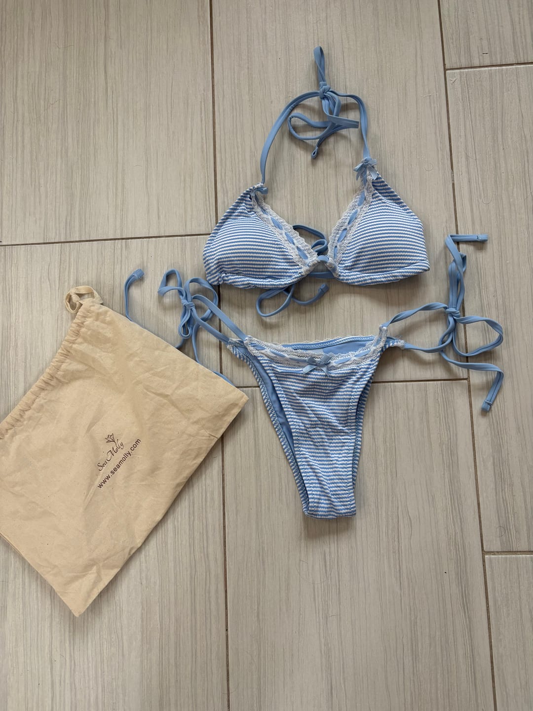 Customer photo review of Seamolly Striped Lace Trim Bowknot Decor Halter Triangle Tie Side Bikini Set