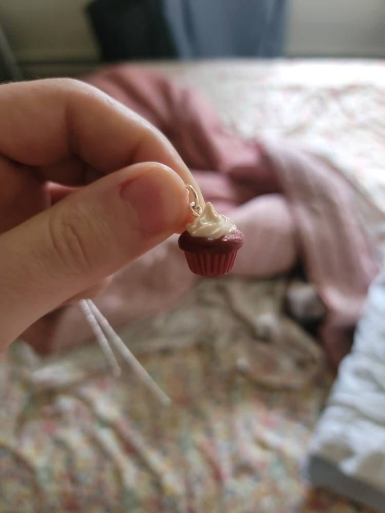 Customer photo review of Scented Red Velvet Cupcake Necklace
