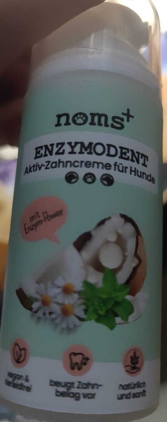 Customer photo review of Enzymodent: Enzymatische Zahnpasta für Hunde mit natürlicher Pflege- und Präventionsformel