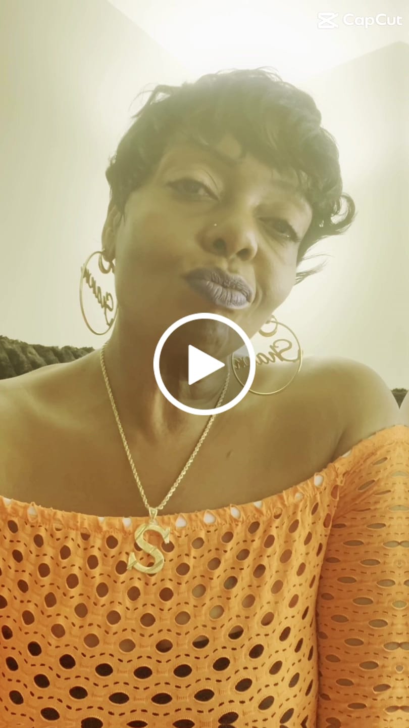 Customer video review of It's A Wig Full Wig - NUNA