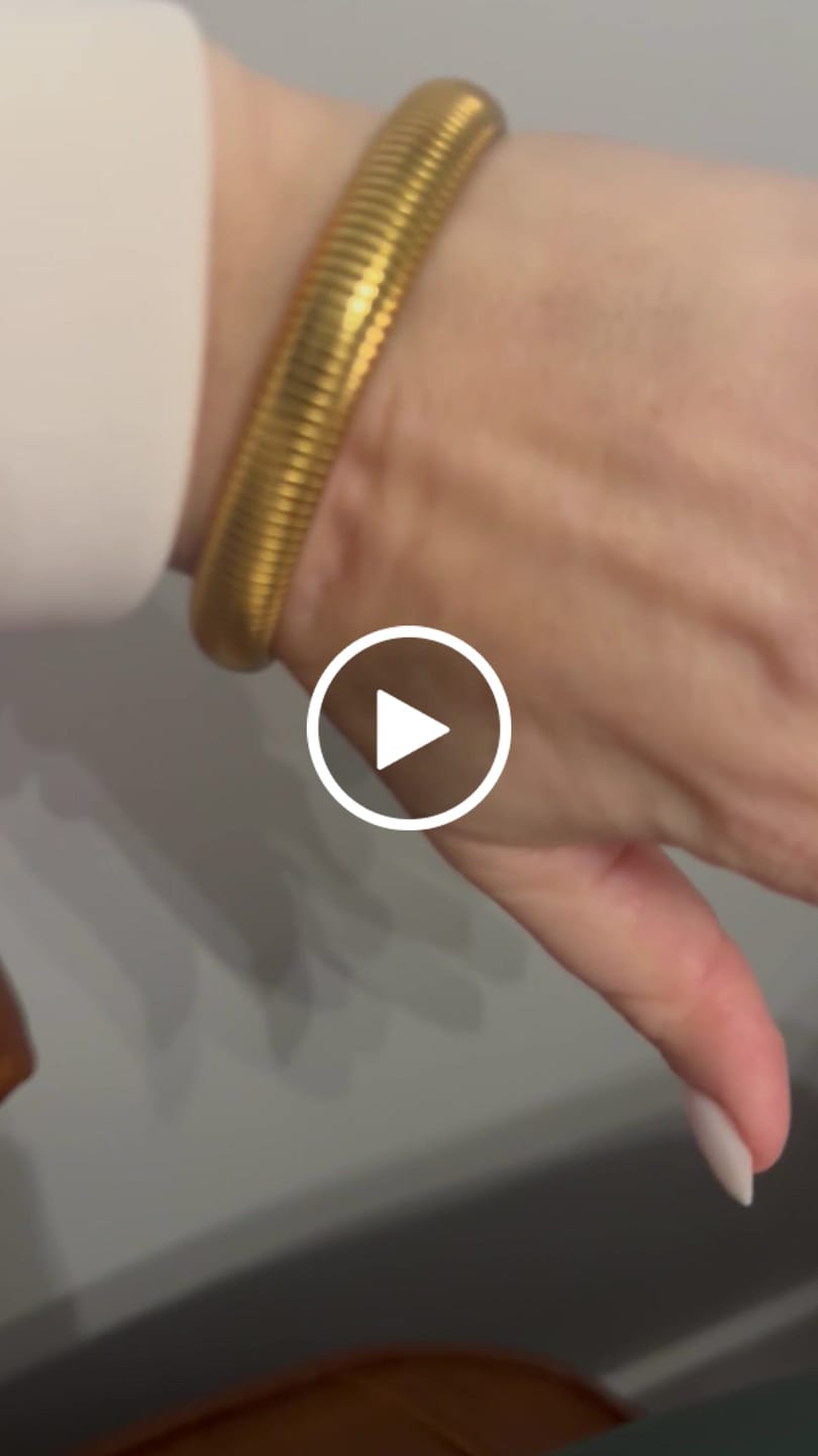 Customer video review of Ibiza Chunky Bangle (Bundle)