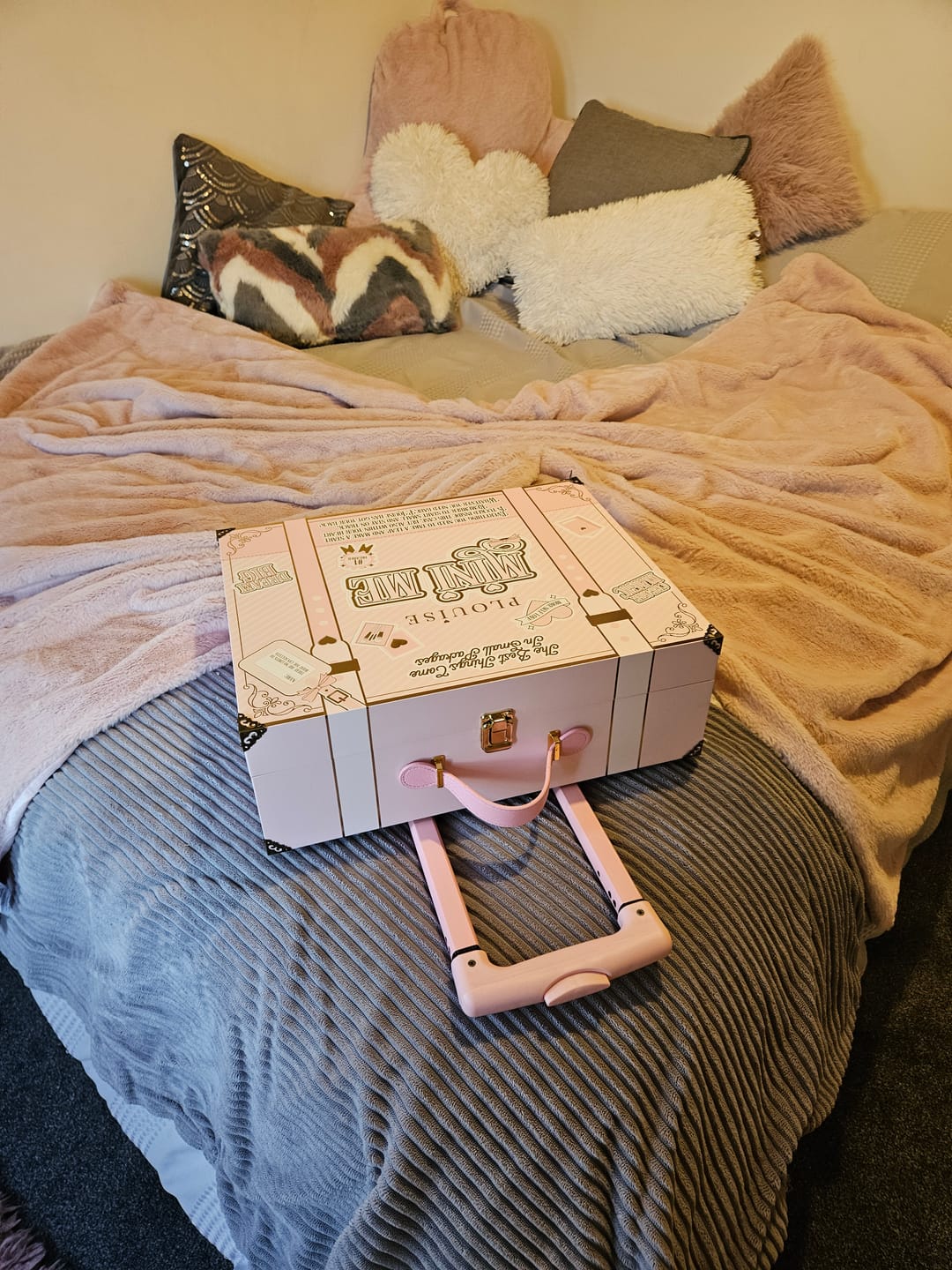 Customer photo review of P. Louise Mini Me Suitcase (Suitcase Only)
