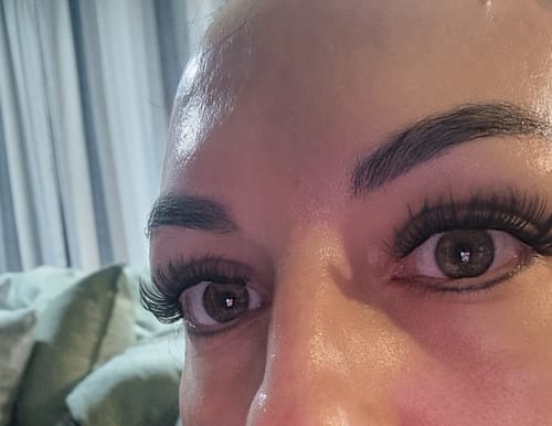Customer photo review of Flora Lash Only