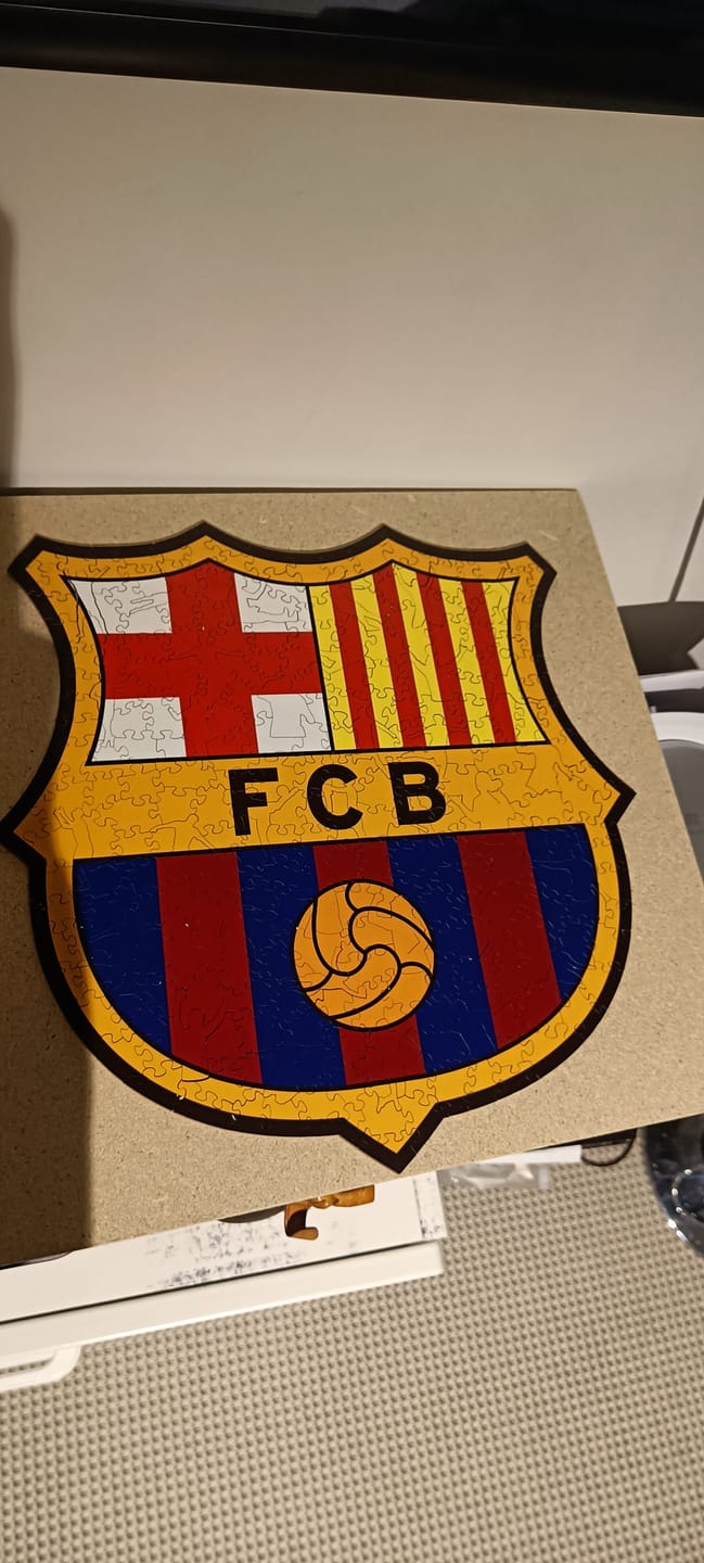 Customer photo review of FC Barcelona® Logo - Wooden Puzzle