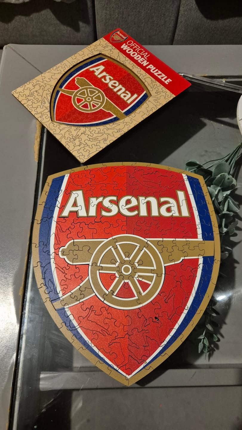 Customer photo review of Arsenal FC® Crest - Wooden Puzzle