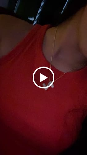 Customer video review of Collar Fame