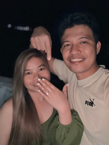 Customer photo review of 1.5ct Porto XL Engagement Ring (Semi Machine Made)