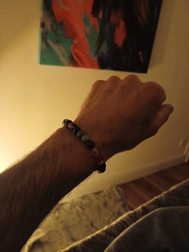 Customer photo review of »Die 7 heilenden Chakras« Blockadenlöser aus natürlichem Lava-Gestein