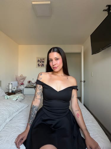 Customer photo review of VESTIDO EMMA NEGRO