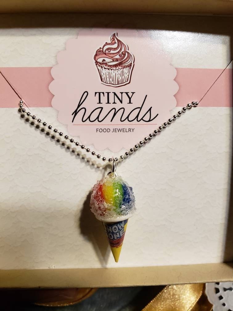 Customer photo review of Scented Snow Cone Necklace