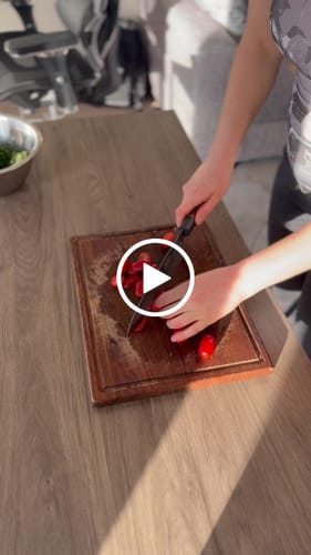 Customer video review of 8" Gyuto Japanese Chef Knife – Rosewood Handle