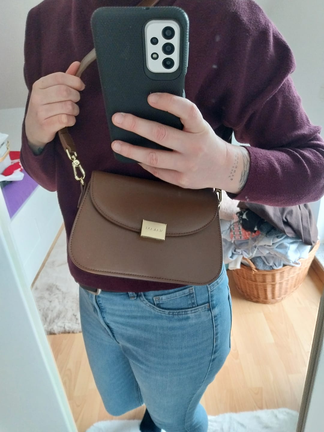 Customer photo review of PUALANI - CLASSIC DARK BROWN