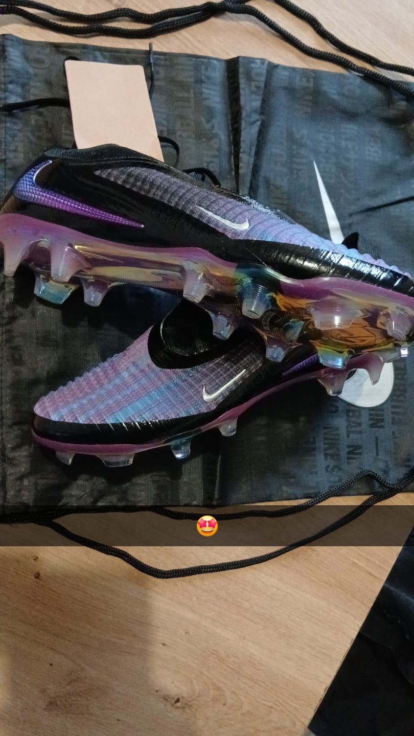 Customer photo review of Phantom 6 - Violet Galaxy FG