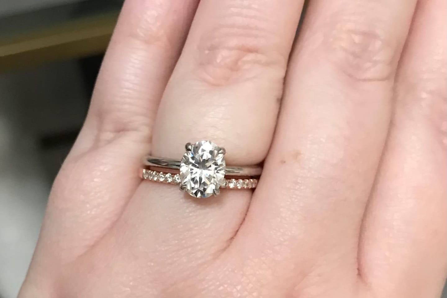 Customer photo review of Rodiffy Hidden Halo Moissanite 2.0Ct~5.5Ct Oval Cut Promise Ring For Women
