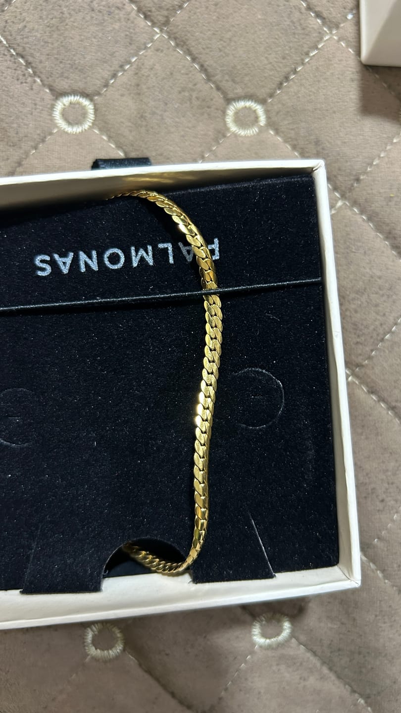 Customer photo review of Minimalist Twisted Chain for Men