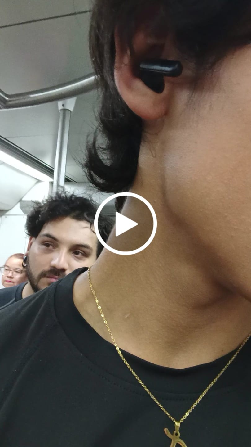 Customer video review of Audifonos Bluetooth Blik Air1000 Cancelación de ruido Adaptativa 25 hrs